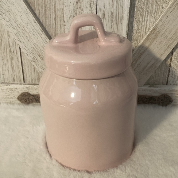 Rae Dunn Kisses Small Canister in Pink - Picture 4 of 6